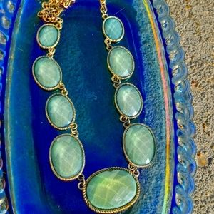 Vintage stone necklace with gold - so beautiful 😍
